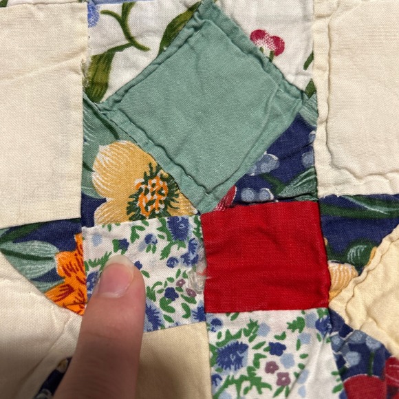 Arch Quilt Elmsford NY New York Hand Stitched 78" x 80" Queen King Patchwork - Picture 16 of 16